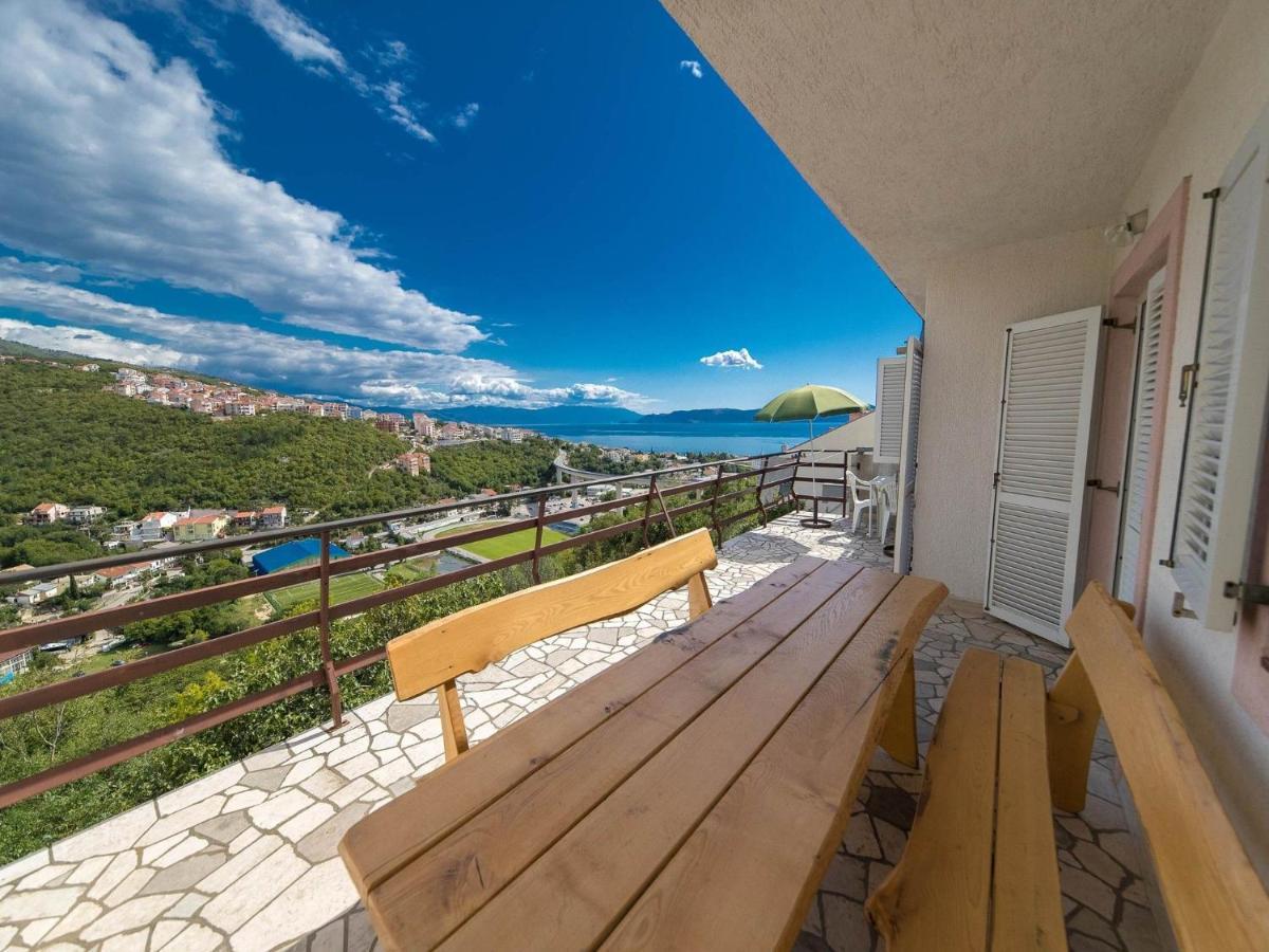 Apartments Biserka Crikvenica Ngoại thất bức ảnh