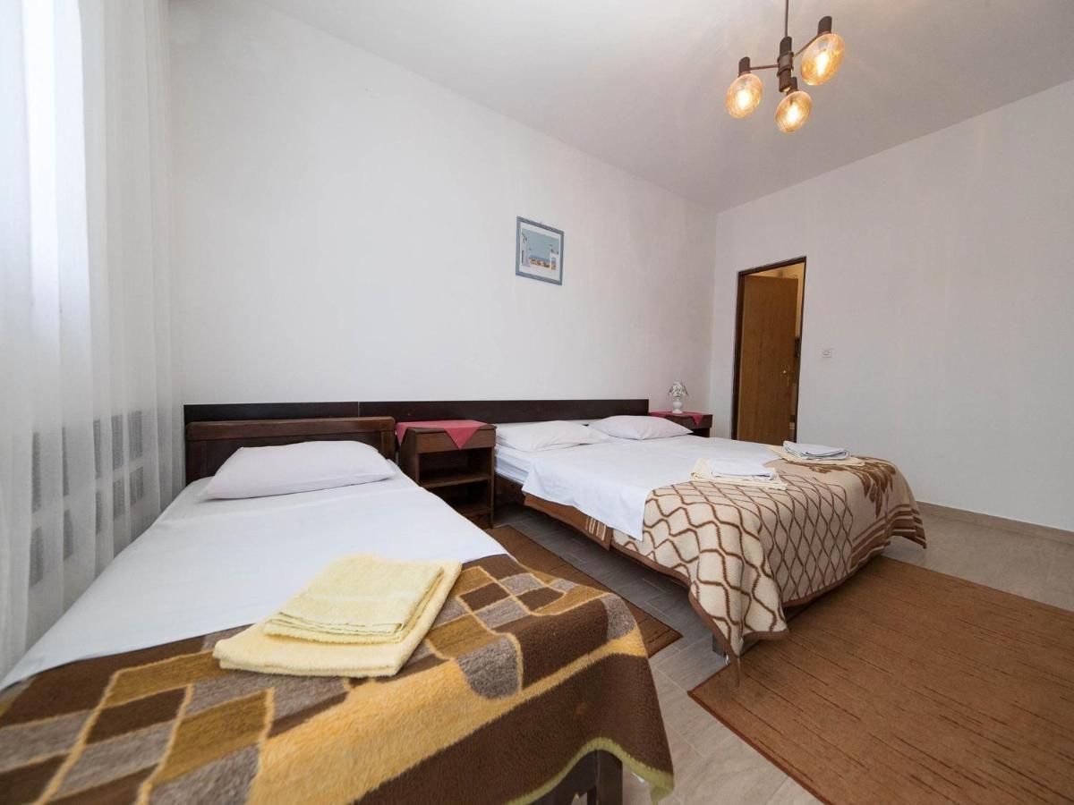 Apartments Biserka Crikvenica Ngoại thất bức ảnh