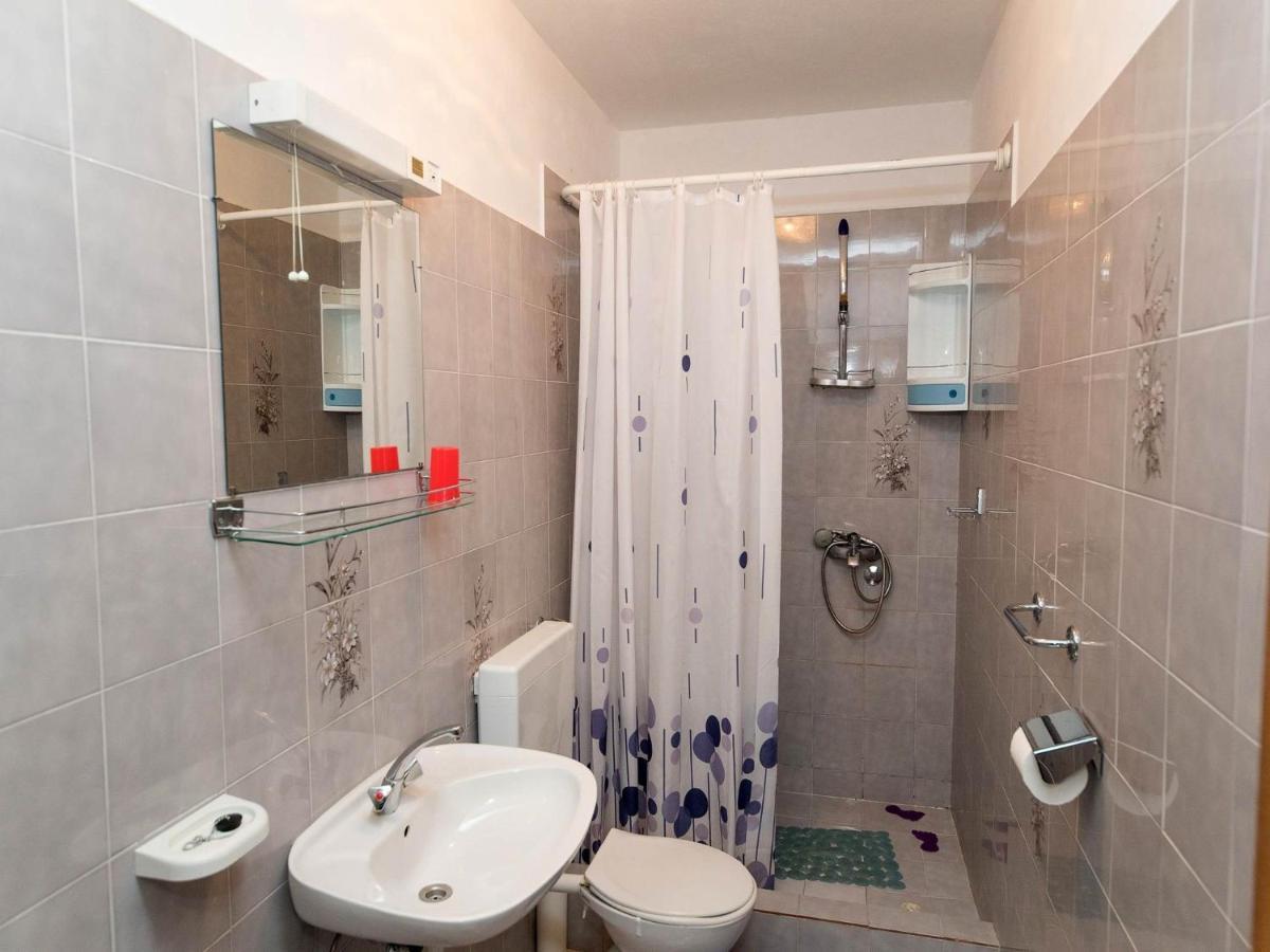 Apartments Biserka Crikvenica Ngoại thất bức ảnh